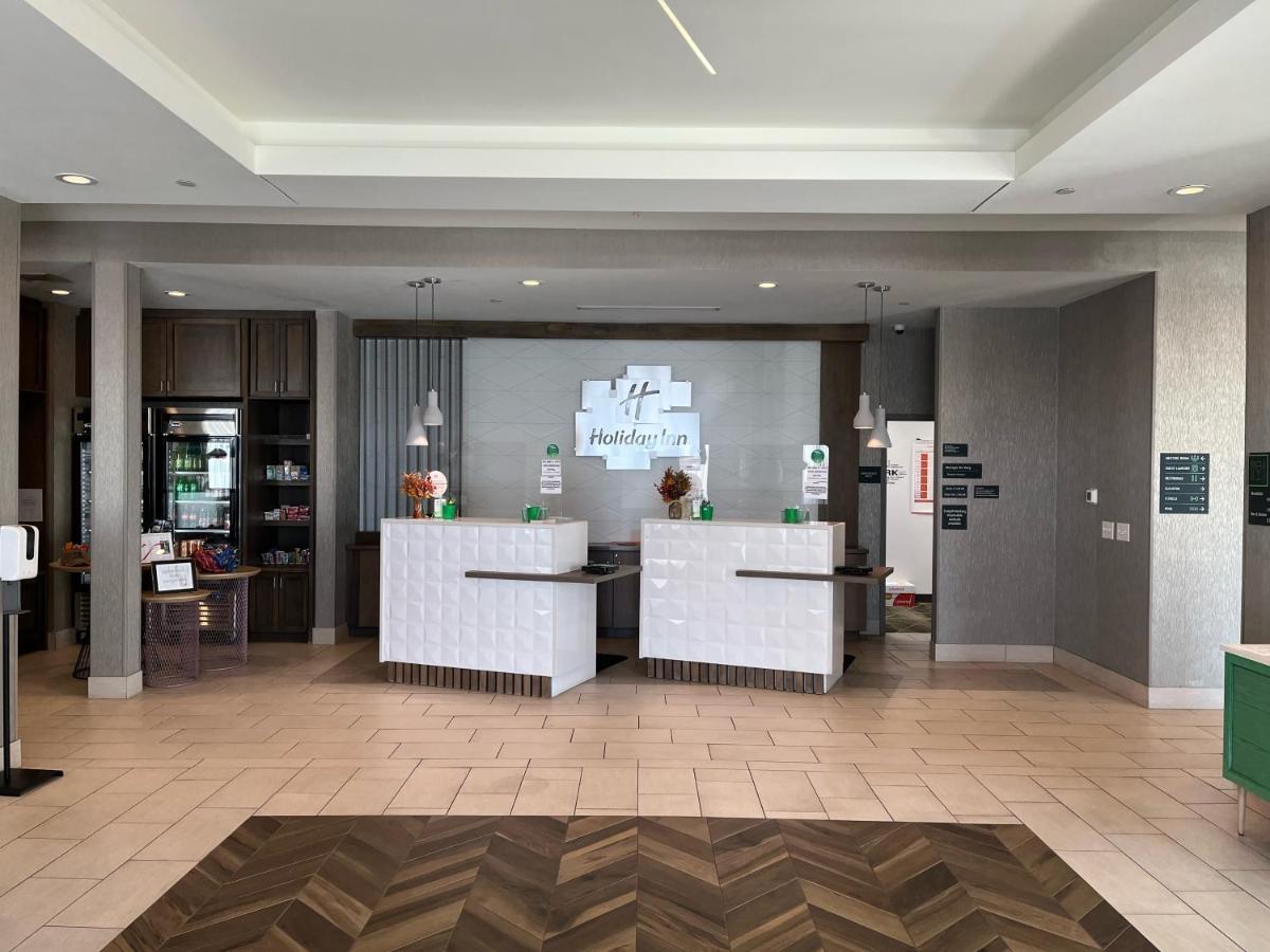 Holiday Inn Greenville - Woodruff Road By Ihg Bagian luar foto