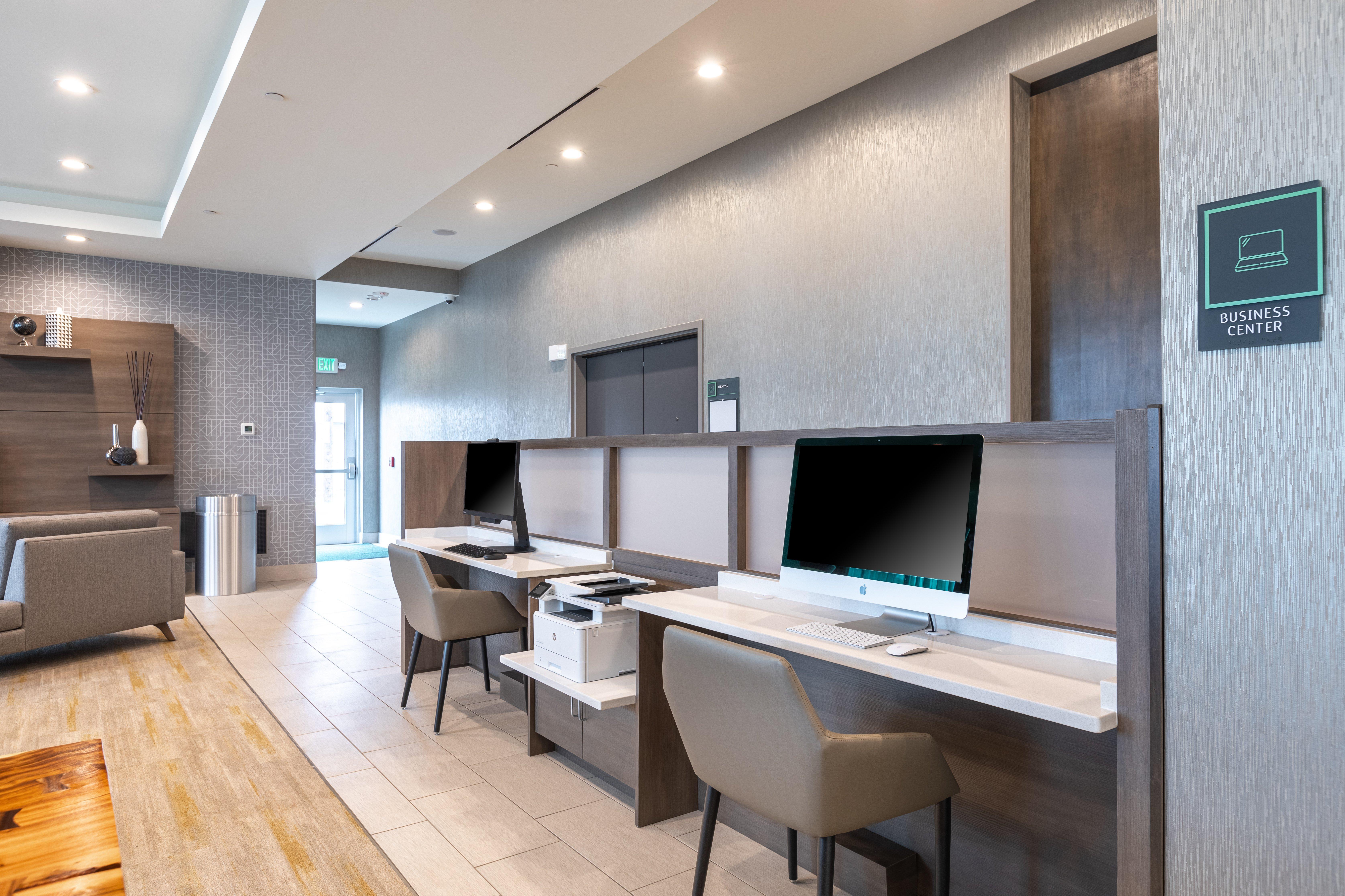 Holiday Inn Greenville - Woodruff Road By Ihg Bagian luar foto