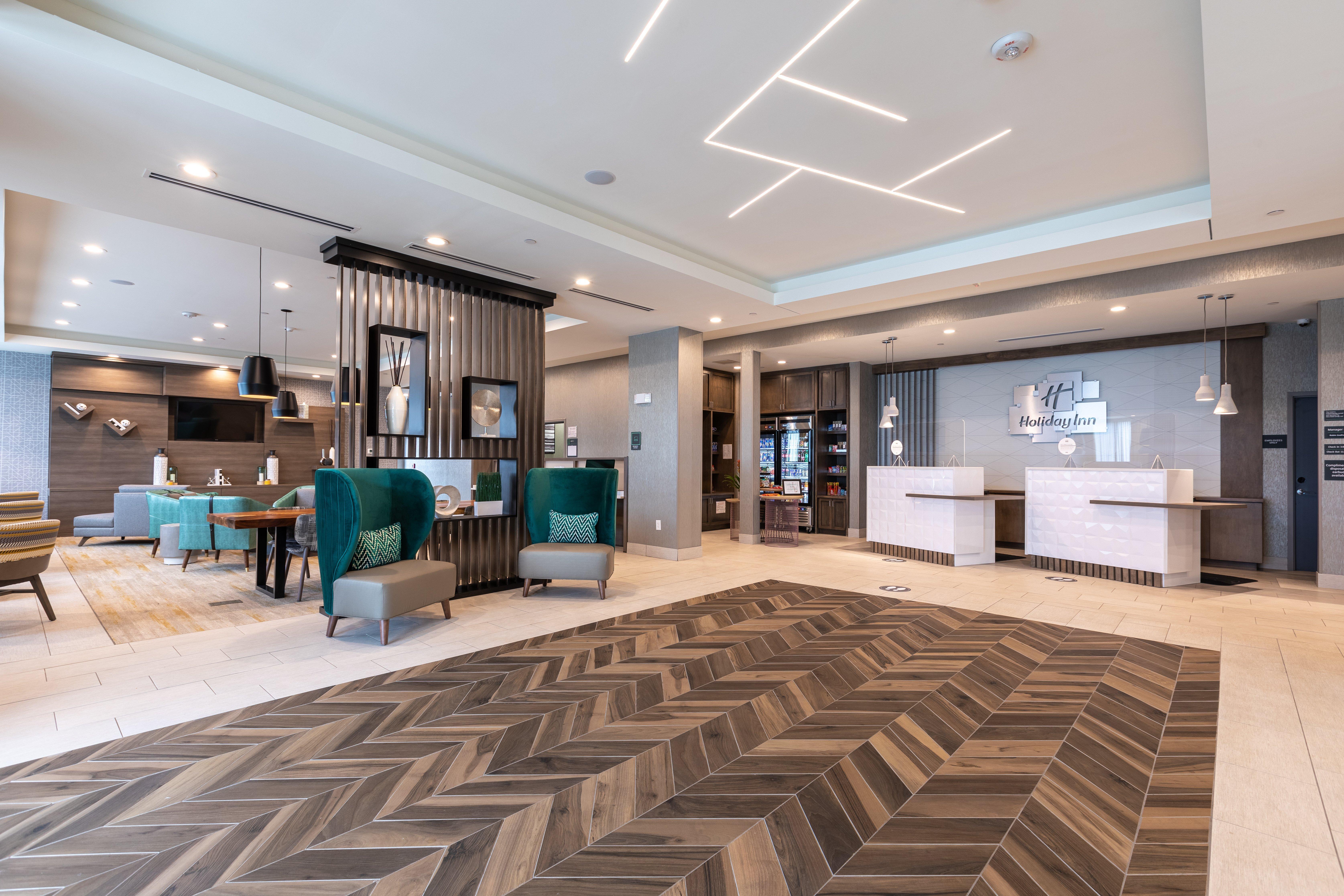 Holiday Inn Greenville - Woodruff Road By Ihg Bagian luar foto