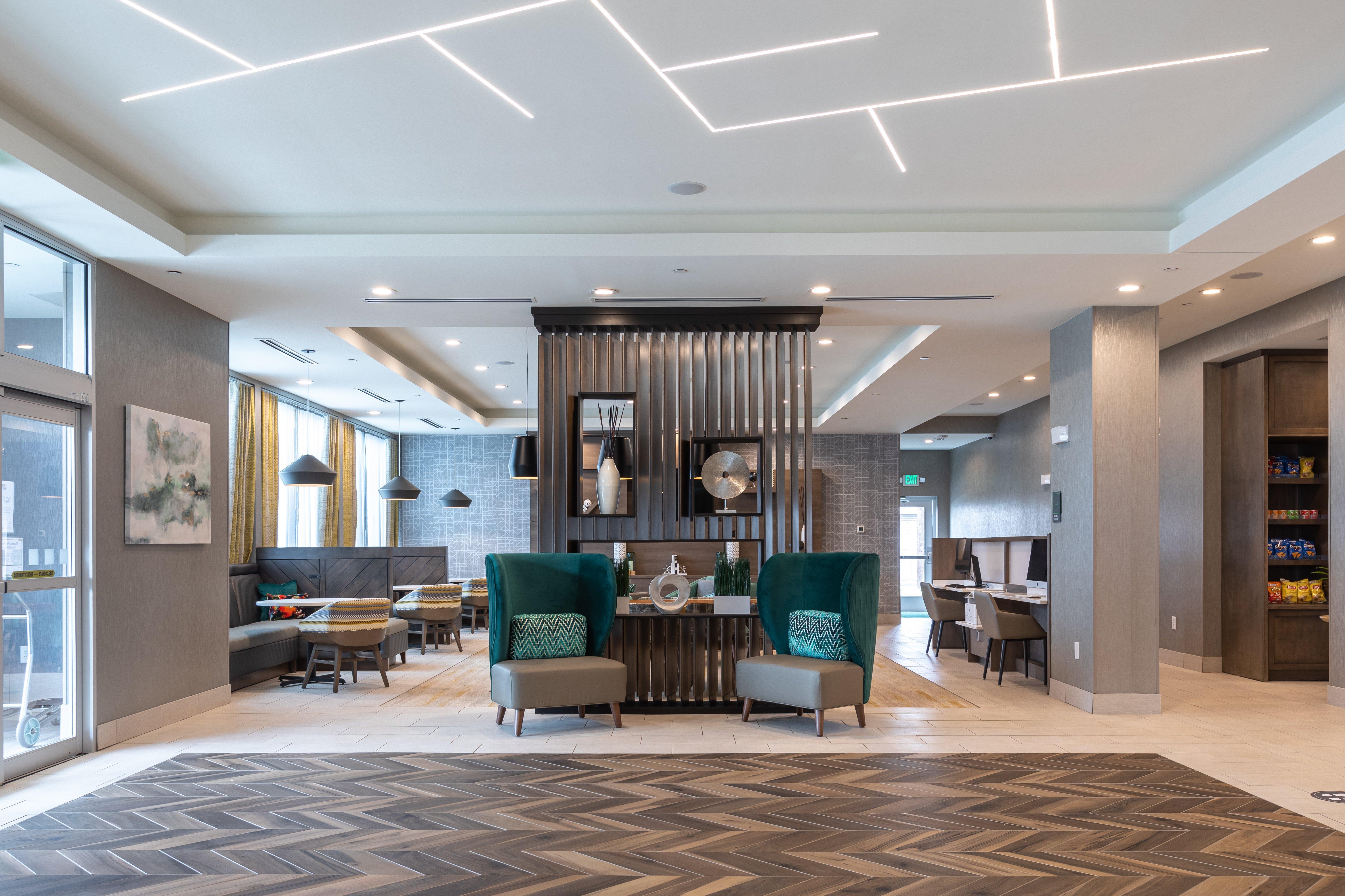 Holiday Inn Greenville - Woodruff Road By Ihg Bagian luar foto