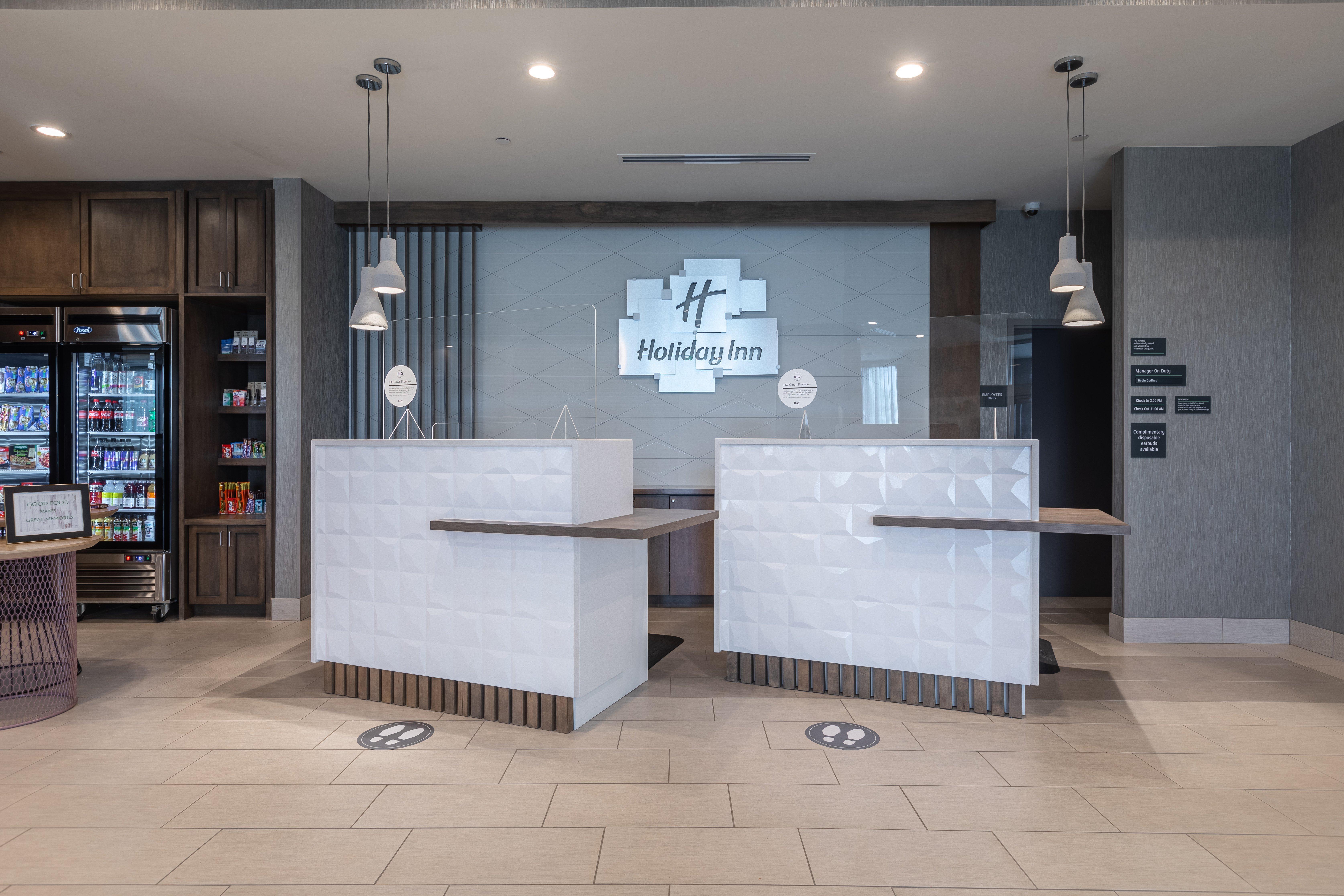 Holiday Inn Greenville - Woodruff Road By Ihg Bagian luar foto